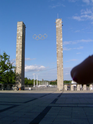 O050612-42
