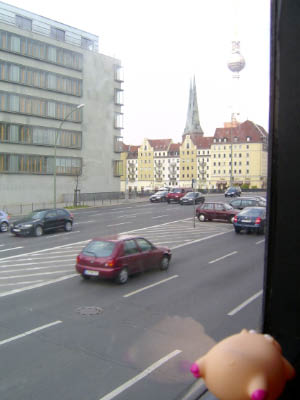 O050416-11